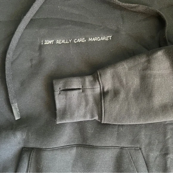 I DON’T REALLY CARE, MARGARET Black Hoodie Size L/XL - Picture 5 of 8